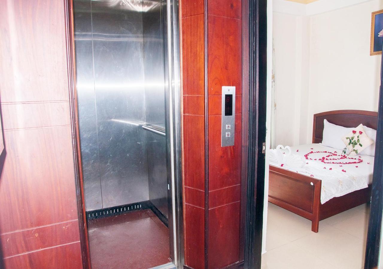 Queen 7 Hotel Nha Trang Exterior photo