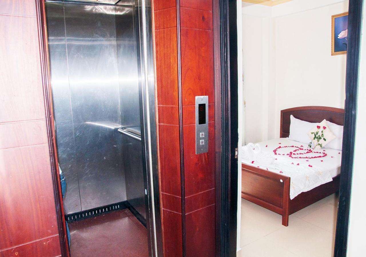 Queen 7 Hotel Nha Trang Exterior photo